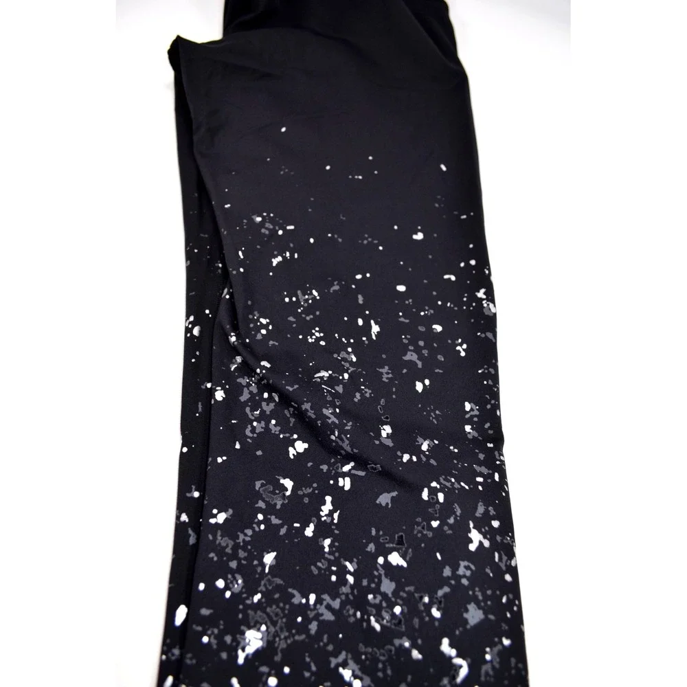 Lululemon Leggings Women's Size‎ 6 Black w/ Silver Flakes  Inseam 27.5